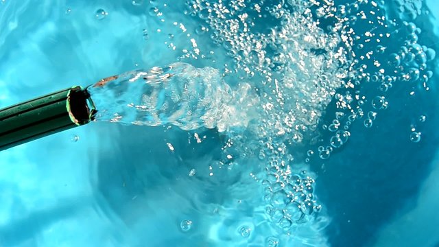 eau qui coule, gaspillage