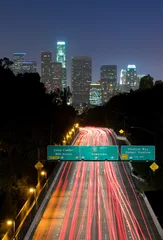 Zelfklevend Fotobehang Traffic through Los Angeles at night © Andy