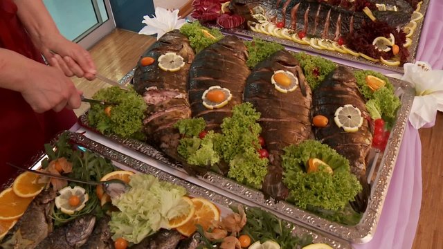 Fisch Buffet mit Bedienung