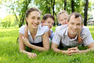 Fototapeta premium Family together in the park