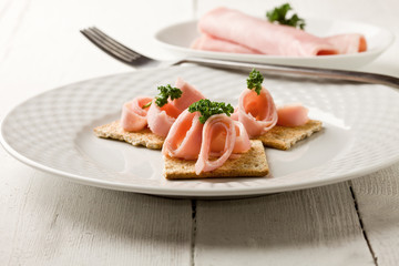 Cracker con Prosciutto cotto