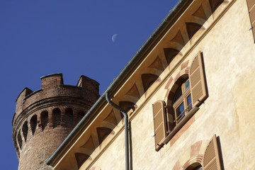 Fototapeta na wymiar Details of the castle of Barolo