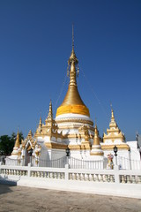 Fototapeta premium Shan Pagoda in North of Thailand