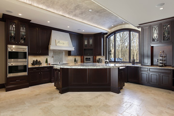 Naklejka premium Large kitchen in luxury home