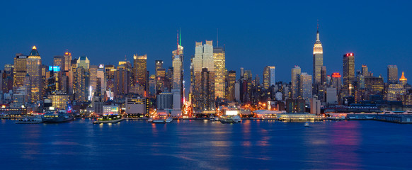 Obraz na płótnie Canvas Lower Manhattan Skyline