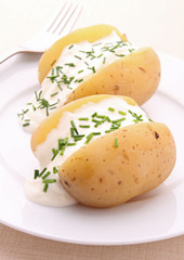 baked potato with cream