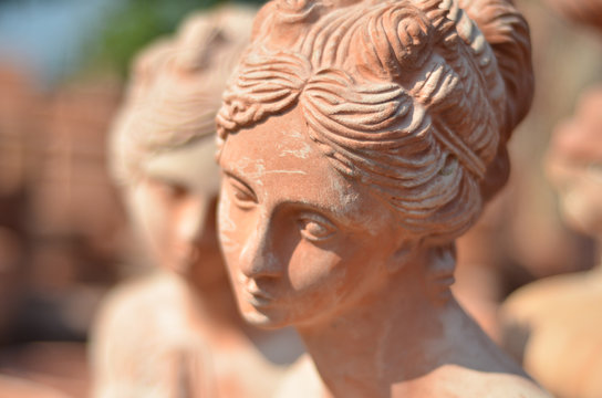 statue di terracotta