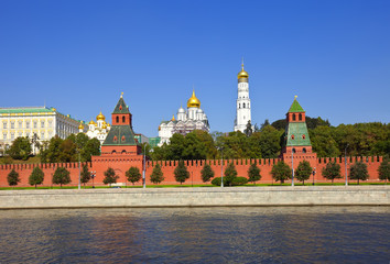 Obraz premium Moscow Kremlin and Moskva River
