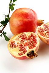 UN MELOGRANO E MEZZO