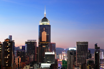 Naklejka premium Hong kong at night