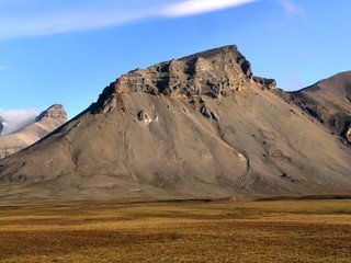Fototapeta na wymiar podbiegunowym, mountaine krajobraz