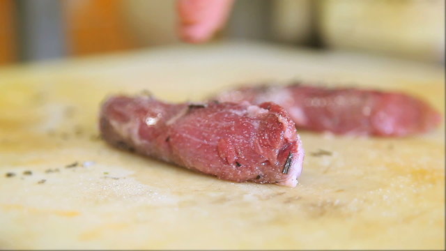 Cutting Lambfilets