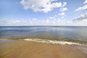 Fototapeta na wymiar Shore; gulf of Riga, Baltic sea.