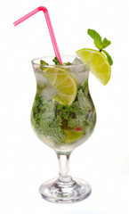 Mojito cocktail with lime