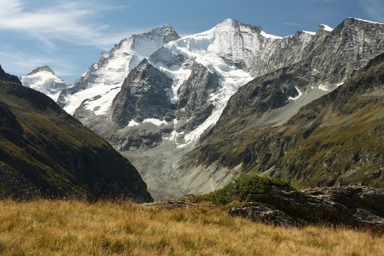 Weisshorn and Grand Cornier in Val d'Anniviers