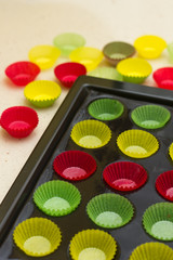 Vibrant cupcake wrappers (backing cups) in silicon/metal  tray