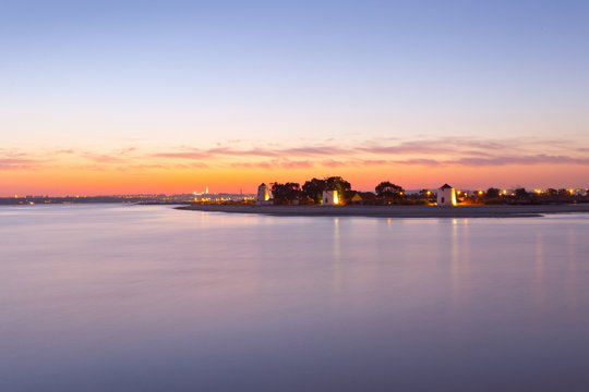 Sunset on the Tejo river.