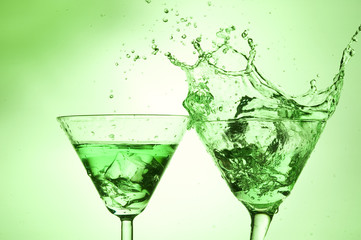 Splashing green cocktail