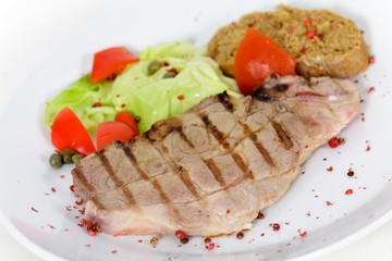Schweinefleisch,Kotelett,Salat