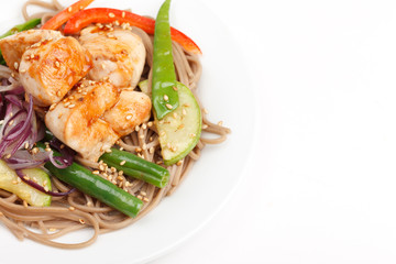 chicken with noodles and vegetables