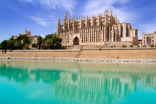 Majorca La seu Cathedral and Almudaina from Palma