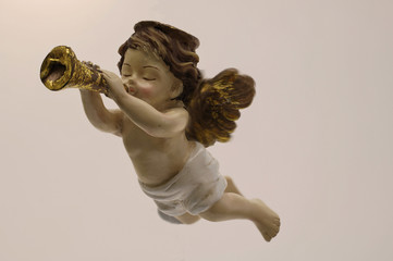 Engel mit Blasinstrument