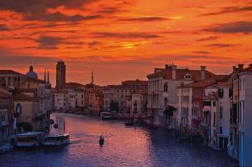 Fototapeta na wymiar Coucher de soleil à Venise