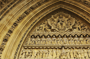 Fototapeta premium Architectural detail of Westminster Abbey in London, UK