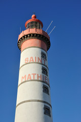 phare de la pointe saint mathieu 63