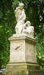 Krak&oacute;w - planty Pomnik "Grażynka"