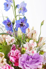 Obraz na płótnie Canvas bouquet of colorful flowers