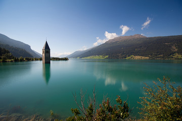 la torre nel lago