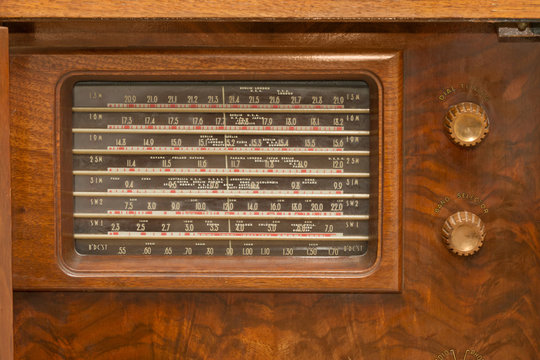 Vintage 1930's Radio