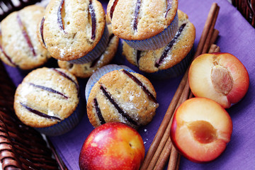 muffins with plums