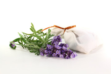 Lavendelblüten mit Beutel