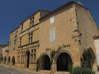 Fototapeta na wymiar Miejscowości Saint-Macaire; Gironde; Aquitaine