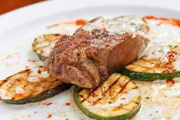 Grilled steak with vegetables
