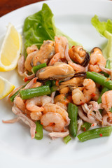 salad with shrimps