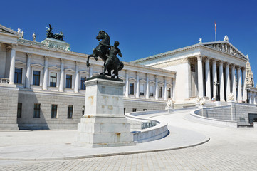 Obraz premium Vienna - Parliament building