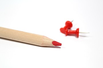 Rotstift und Pin