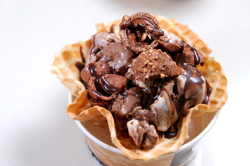 ICE CREAM