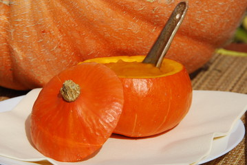 Kürbissuppe Serviervorschlag