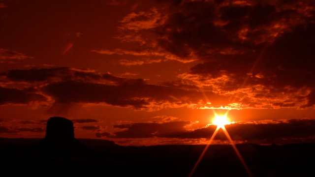 Monument Valley  1 Time Lapse Sunset