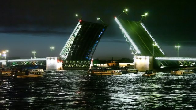 Some boats float to bridge dissolved for night