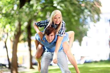 Fototapeta premium Spaß im grünen