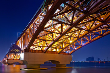 Obraz premium Beautiful bridge in South Korea