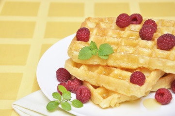 Waffles with honey