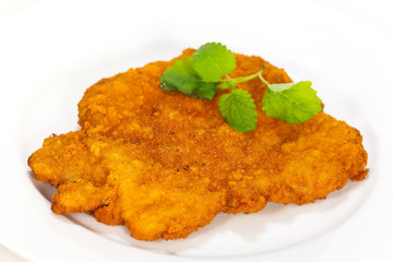 Paniertes Wiener Schnitzel