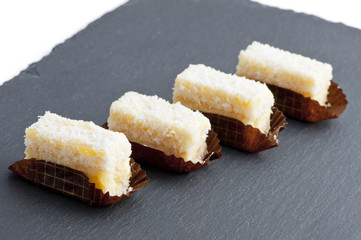 petits-fours noix de coco