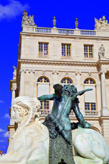 Obraz premium france, ile de france, versailles : parc du chateau, statue